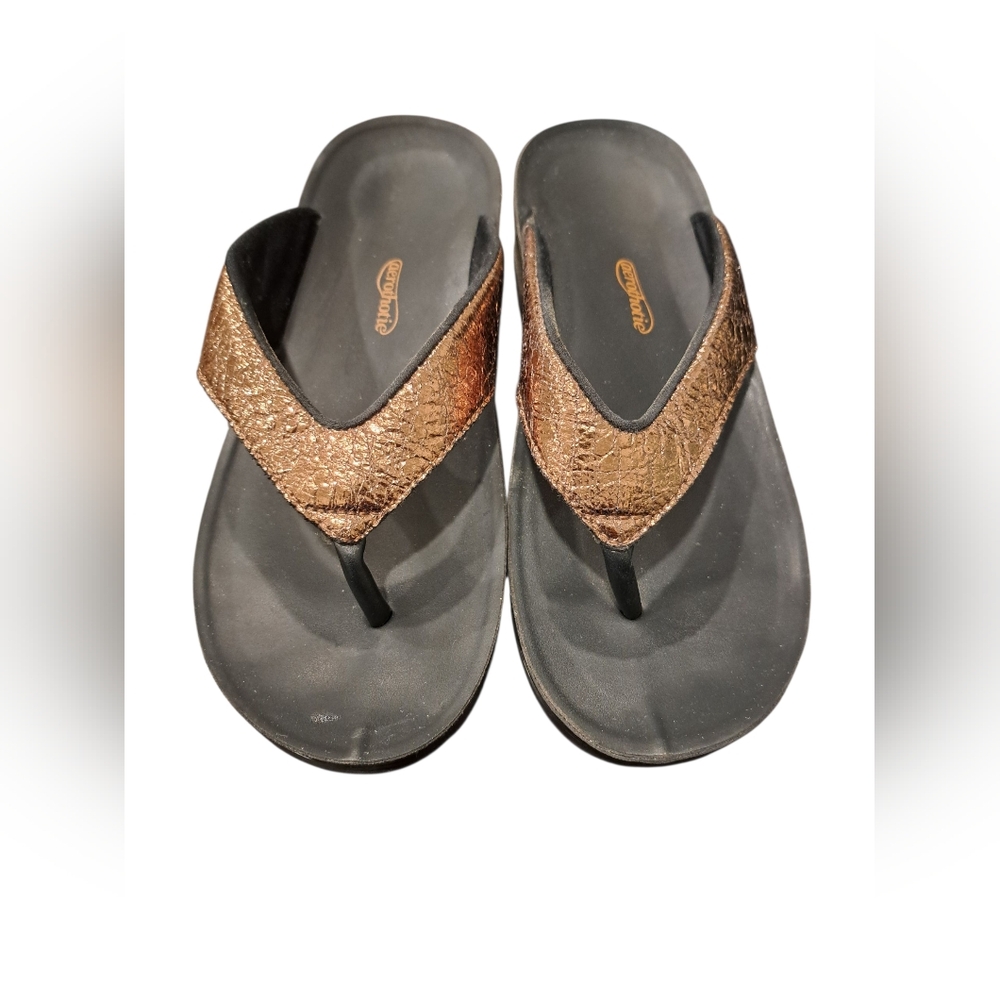 Aerothotic Elegant Bronze Flip-Flops